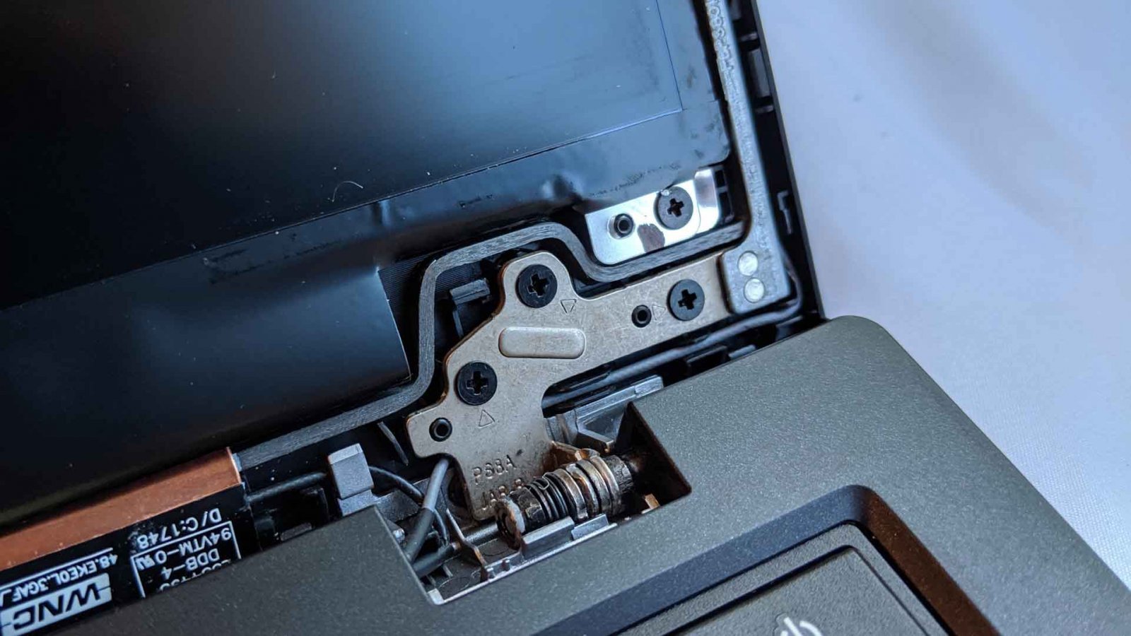 Laptop Hinge